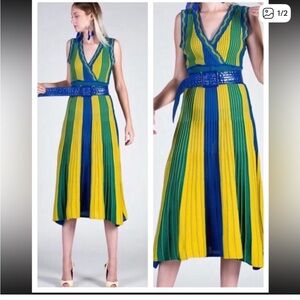 BEULAH Sleeveless Shimmer Dress in Blue/green/yellow